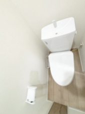 soare幕張2ndのトイレ|※同物件他部屋の参考写真です。