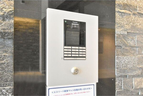 エスリード新栄マルスのエントランス