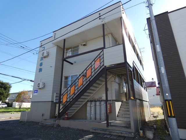 コーポ春駒の外観