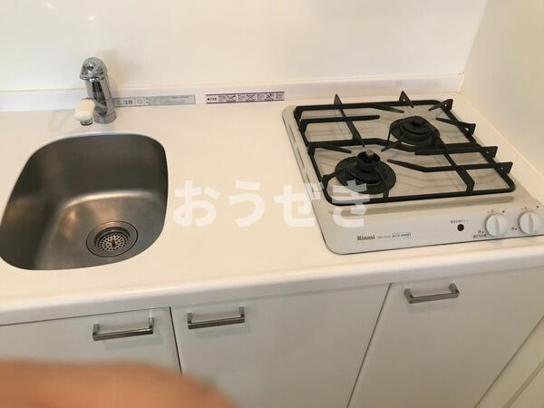 ディー・ウイング島津山のキッチン