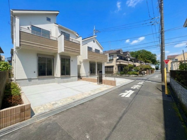 日野市東豊田１丁目の前面道路含む現地写真