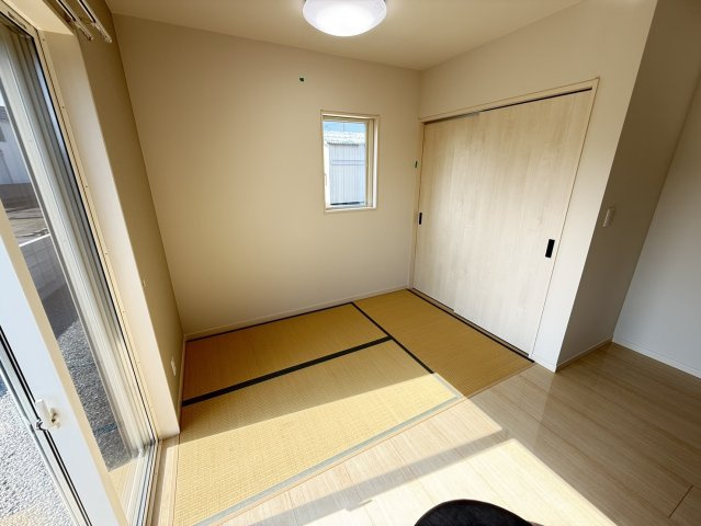 見能林町　建売戸建の和室