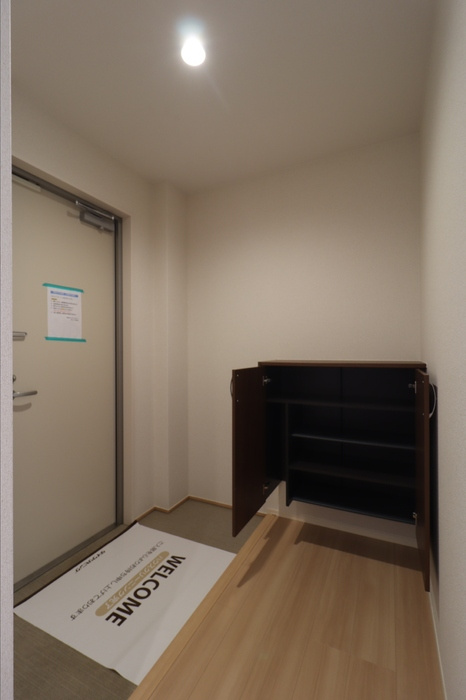 ラフォーレFの玄関