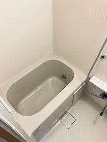三茶ＱＵＡＲＴＥＴの浴室