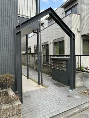 【エントランス】