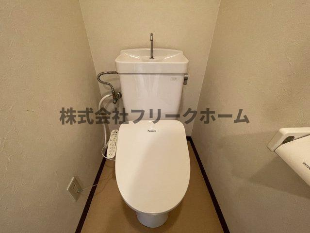 三鷹市牟礼７丁目の賃貸マンションのトイレ