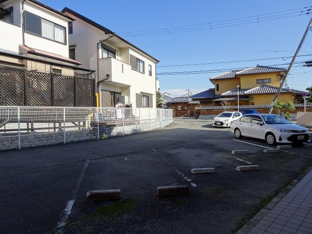 フィレンツェ箕面の駐車場