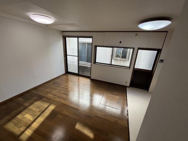 鹿児島市東谷山１丁目の中古一戸建の居間・リビング