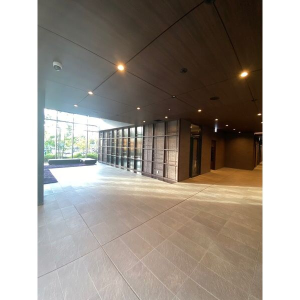 阿波座ライズタワーズ フラッグ46のロビー