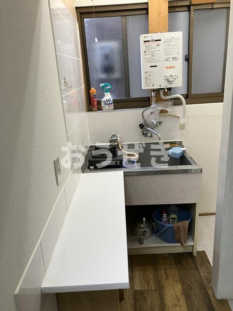 子安通貸家のキッチン