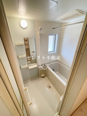 【浴室】 | メゾンＫ・ＭⅠ | コンパクトで使いやすいお風呂です