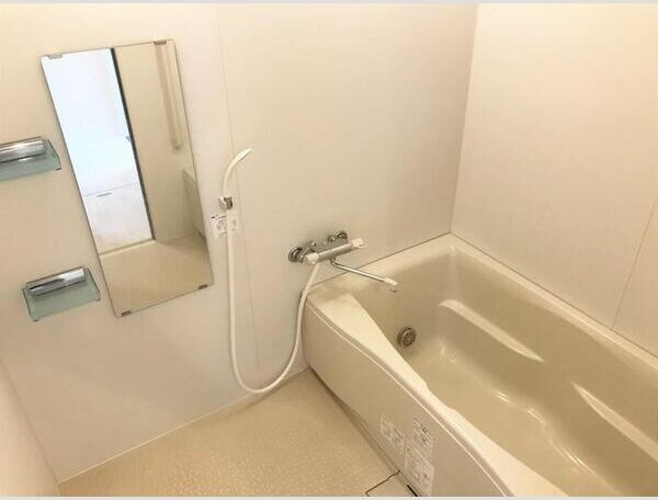 プログレス泉の浴室