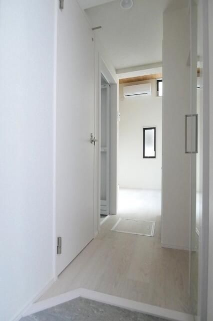 ハーモニーテラス中板橋Ⅲの玄関