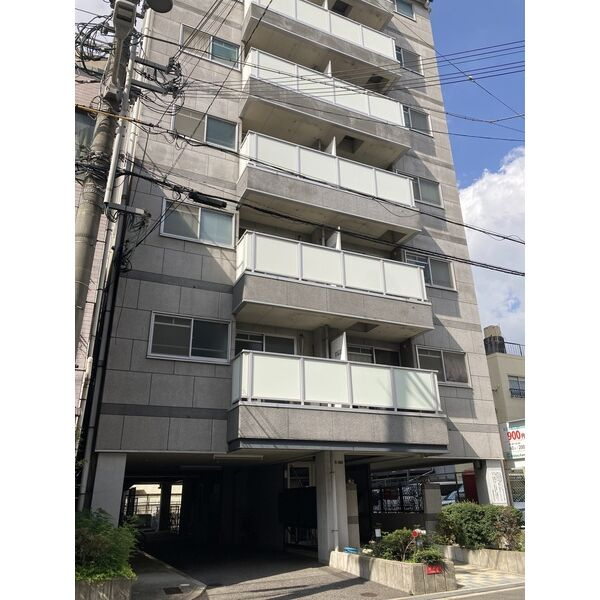 メロディーハイム九条の外観