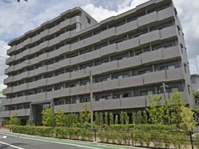 ルーブル高島平の外観