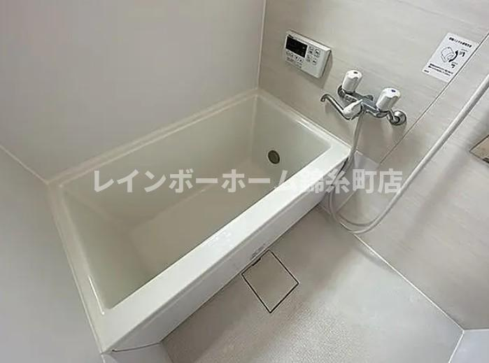 グルーヴィーの浴室|※別部屋参照写真となります。