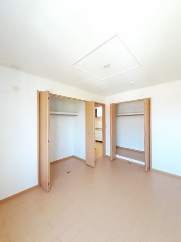 サンフラワーＤの内装|おしゃれな内装です