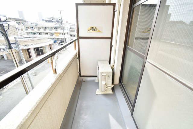 トーカンキャステール日の出町のバルコニー|落ち着いた時間を過ごせるバルコニーです