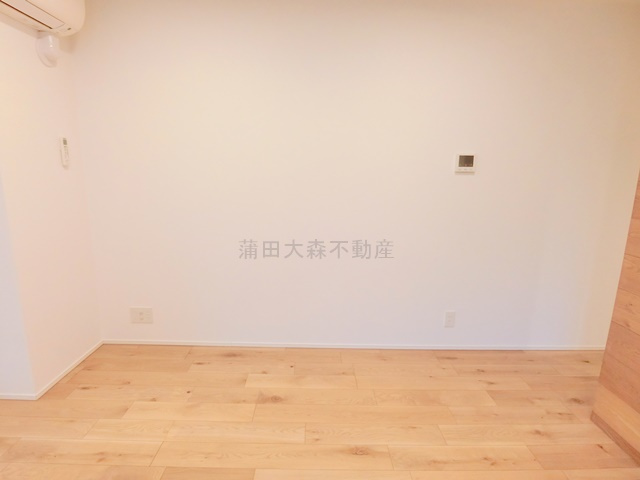 プラティーク大森山王の居間・リビング