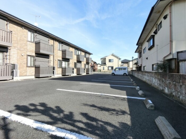 【駐車場】 | アルシオネ Ⅱ | 駐車場