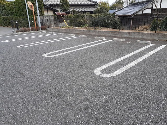 モンターニュの駐車場|駐車場です