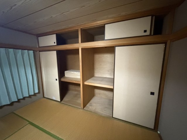 春見町戸建ての収納