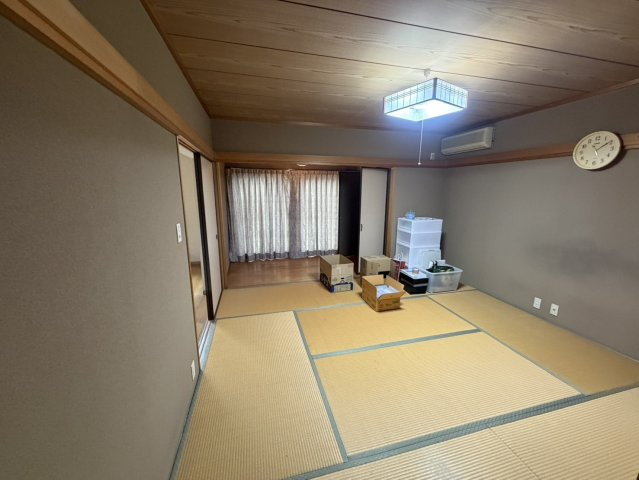 春見町戸建ての和室