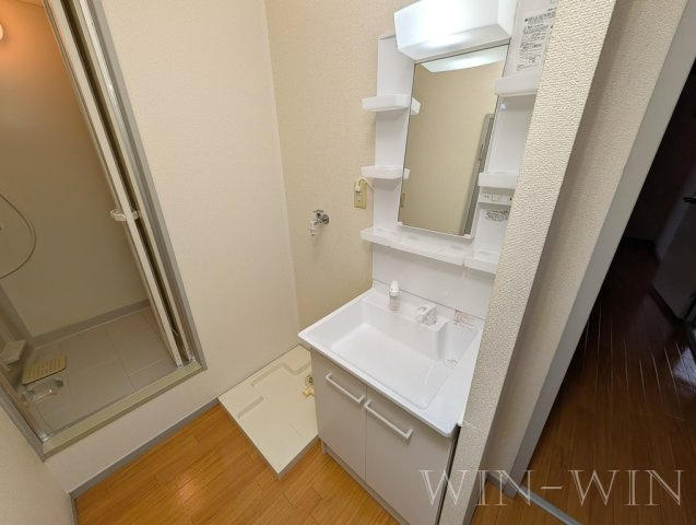 ビーライン浅野 Cの洗面所|イメージ（同建物内別部屋の写真です）