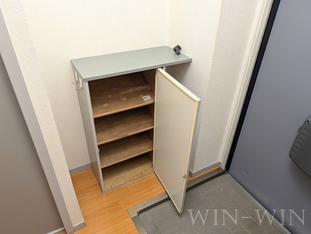 ビーライン浅野 Cの玄関|イメージ（同建物内別部屋の写真です）