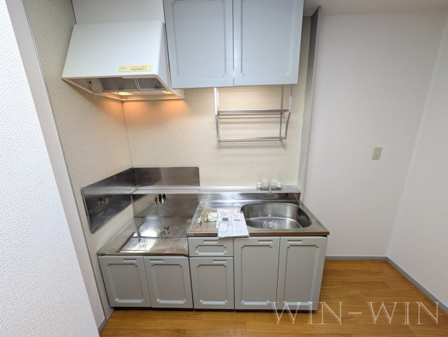 ビーライン浅野 Cのキッチン|イメージ（同建物内別部屋の写真です）