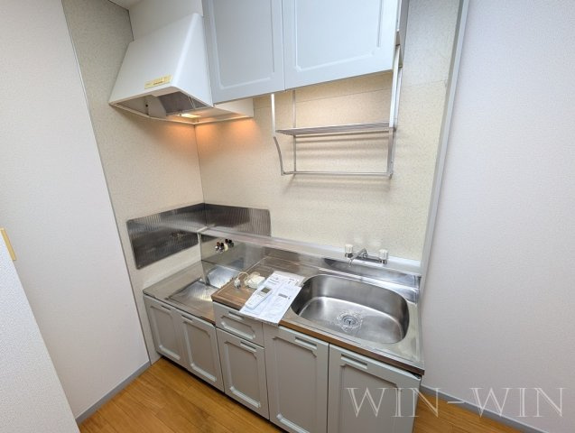 ビーライン浅野 Cのキッチン|イメージ（同建物内別部屋の写真です）