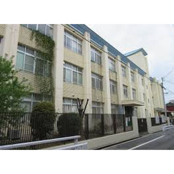 ルーエプラッツ阪南の周辺