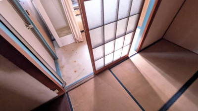 【玄関】 | 腕塚町9丁目アパート