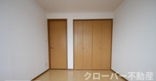 ラッフルズティファニーの寝室|寝室