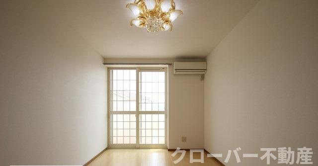 ラッフルズティファニーの子供部屋|子供部屋