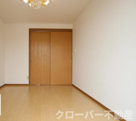 ラッフルズティファニーの子供部屋|子供部屋