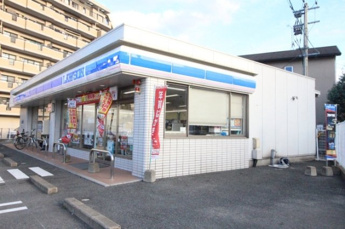  | ローソン春日須玖南店 427ｍ