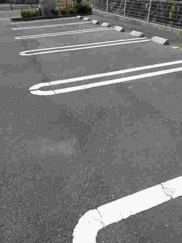ボヌシャンスの駐車場|駐車場があります