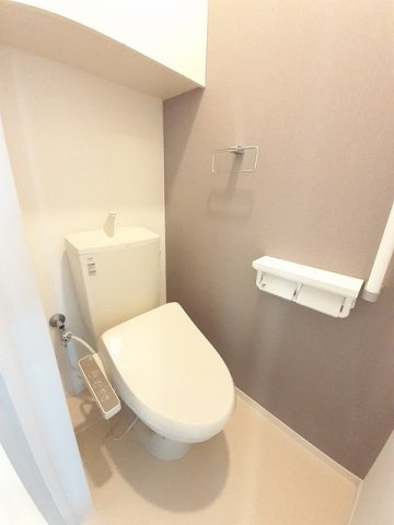 オーバラルのトイレ|トイレもきれいです