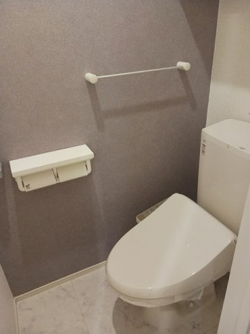 【トイレ】 | レ・セーナ沖洲Ａ | 清潔感のあるトイレです
