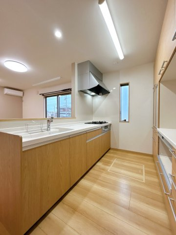 西条市丹原町今井342-4　中古戸建のキッチン