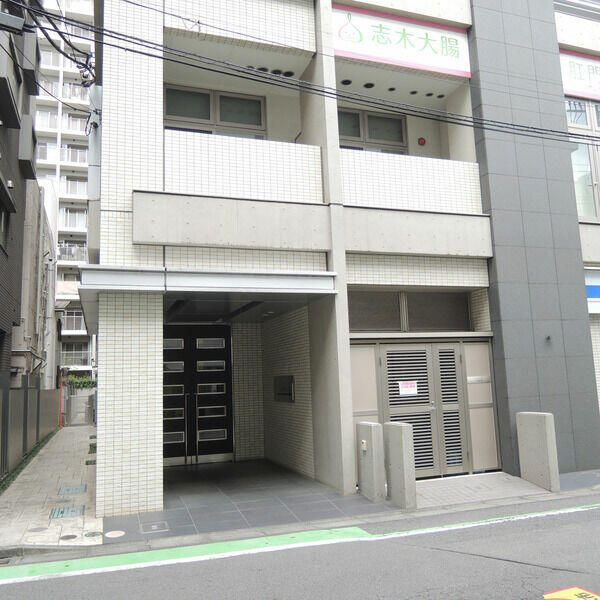 ＡＤＲＩＡ　ＦＲＥＳＣＡのエントランス