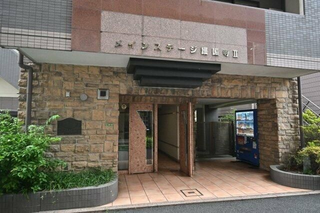 メインステージ護国寺Ⅱのエントランス