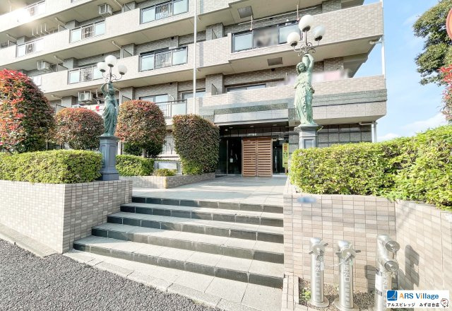マイネシュロッス志木のエントランス|エントランスの様子です