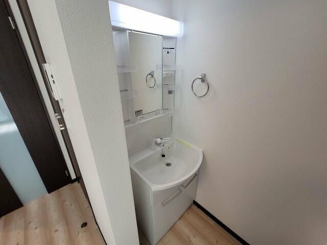 ＡＬＢＡ　ＣＡＳＡ　大山幸町の洗面所