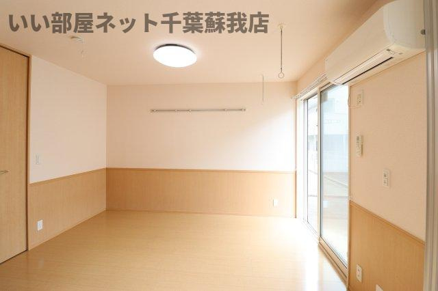 シャリテレーヴ　Ａの洋室|コンパクトで使いやすい洋室です