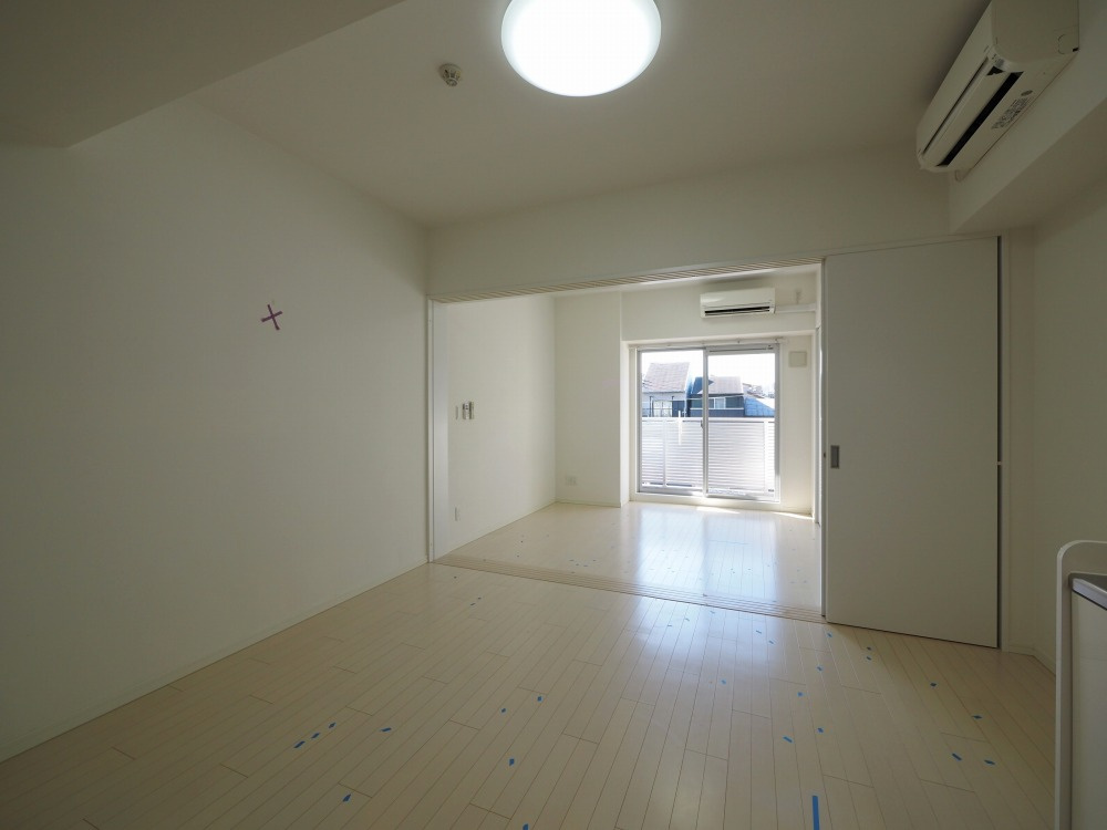 大阪市城東区野江２丁目の賃貸マンションの居間・リビング