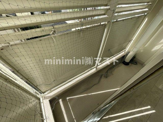 REBANGA上町台アパートメントのバルコニー