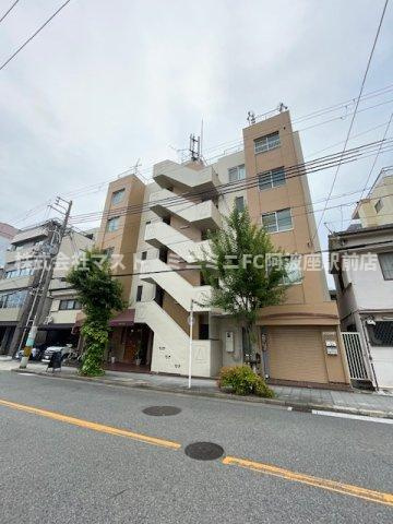 REBANGA上町台アパートメントの外観