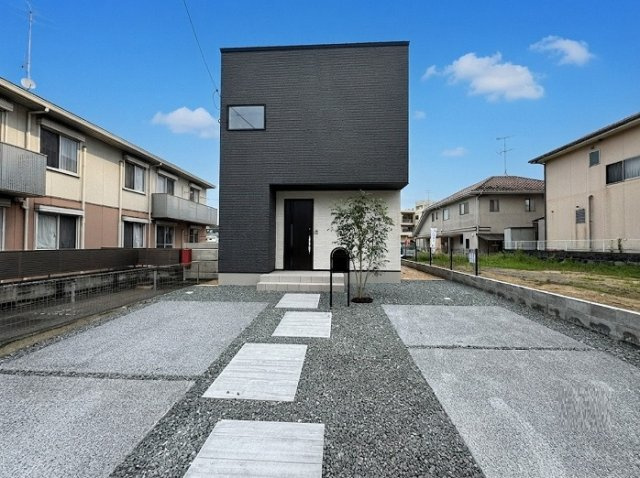 坪生町1丁目　1号棟　2799万